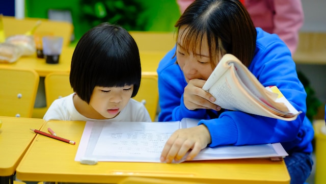 Teach English in Hong Kong for non-natives - All Questions Answered 1 Apply to Fun to Learn English Learning Centre